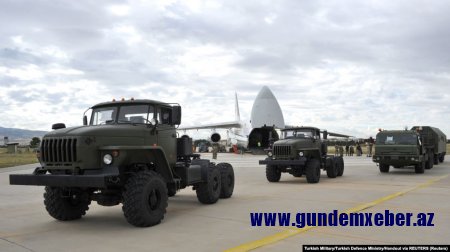 Rusiya üçüncü gündür Türkiyəyə S-400 sisteminin komponentlərini çatdırır