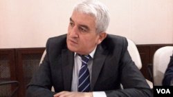 Hafiz Həsənov: Vətəndaşların müraciətlərinə baxılmasında çox ciddi problemlər var