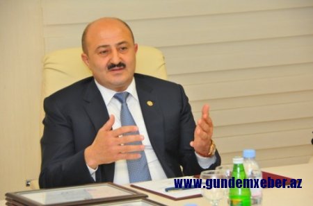 İcra başçısı İlham Əliyevin saldırdığı parkı məhv edib – Bina tikdirir