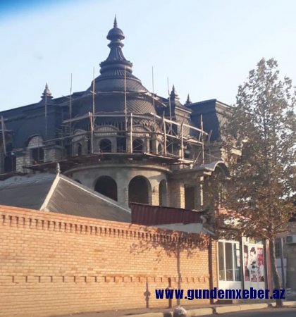 Tovuzun polis rəisinin əzəmətli sarayı -foto
