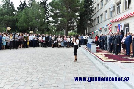 Sumqayıt Dövlət Universitetində Bilik günü” təntənə ilə  qeyd olundu - FOTOLAR