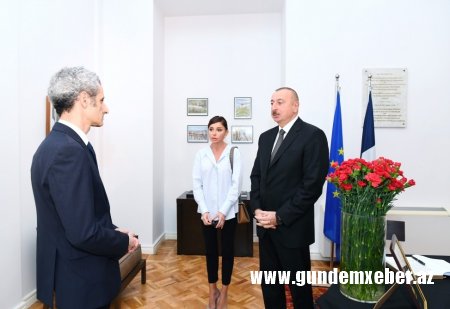 Prezident İlham Əliyev Fransa səfirliyində olub, sabiq Prezident Jak Şirakın vəfatı ilə əlaqədar başsağlığı verib - YENİLƏNİB  