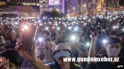 Honq Konqda nümayişçilər etirazları davam etdirir
