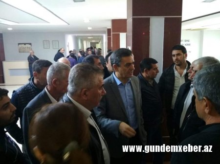 Oqtay Gülalıyevi avtomobil vurdu-FOTO/VIDEO