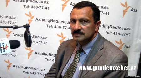 Tofiq Yaqublu: ‘Əllərimi qandallayıb, məni bir saat döydülər’
