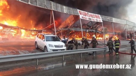 “EuroHome”da yanğını söndürmək üçün üç helikopter cəlb olundu - FOTO
