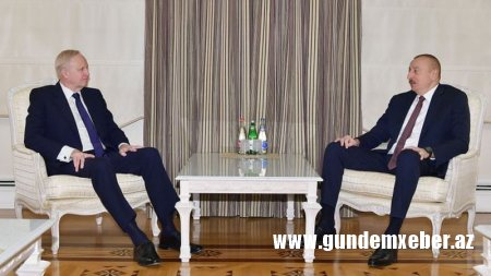İlham Əliyev BP qrupunun baş icraçı direktorunu qəbul etdi