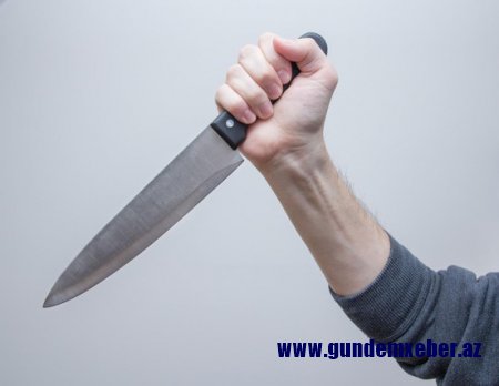 Məclisdə mübahisə düşüb, 16 yaşlı oğlan həmkəndlisini bıçaqlayıb - TƏFƏRRÜAT