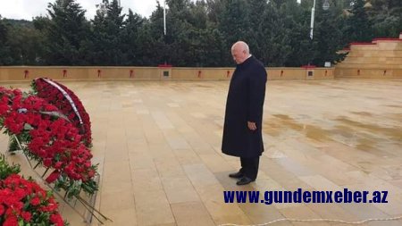 İNSANOV XİYABANDA OLDU 