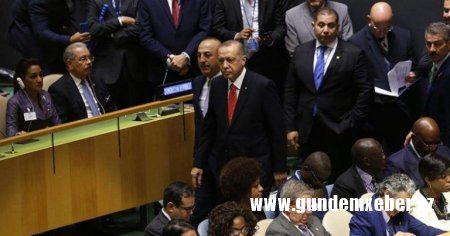 Ərdoğan əsəbiləşdi və zalı tərk etdi — Tayms