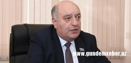 Milli Məclisdə Hadı Rəcəblinin yerini tutan deputatdan vətəndaşlara cağırış: Dollarları manata çevirin