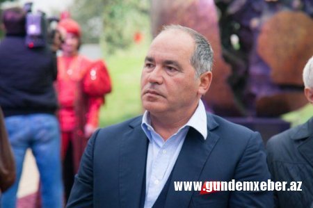Milyarder insanlara ərzaq payladı — Yardımı almağa gedənlər cərimələndi