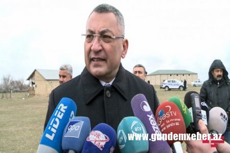 Rővşən Rzayevin qorbaçovsayağı “perestroykası” - VİDEO