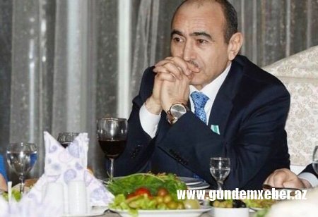 Əli Həsənov cəmiyyətin güzgüsünü necə və nə üçün sındırdı? - GƏLİŞMƏ