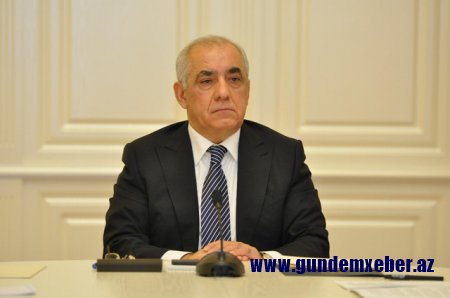 Baş Nazir xəstəxanalarda çarpayıların sayının artırılması üçün tapşırıq verdi