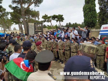 Şəhid general və polkovnik dəfn olundu - FOTOLAR