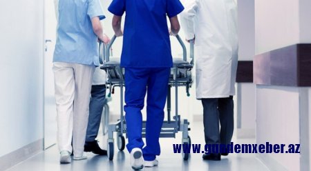 Şəmkirdə 2 əmioğlu bıçaqlanıb, biri ölüb, digərinin vəziyyəti ağırdır