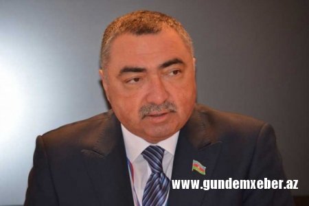 Deputat araşdırmaçı jurnalisti hansı məmura bağlayır? - İLGİNC