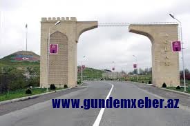 Ağdamda məşğulluq idarəsinin rəisi QOÇULUQ EDİR - Başçının tələbə yoldaşıdır...