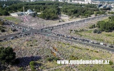 Belarusda hökumət istefa verdi