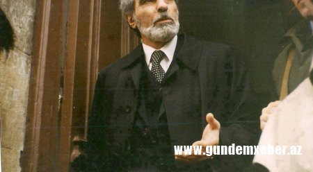 Əbülfəz Elçibəyin vəfatından 20 il ötür