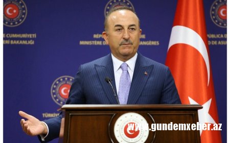Çavuşoğlu Lavrovu Ermənistanın atəşkəsi pozması barədə məlumatlandırdı