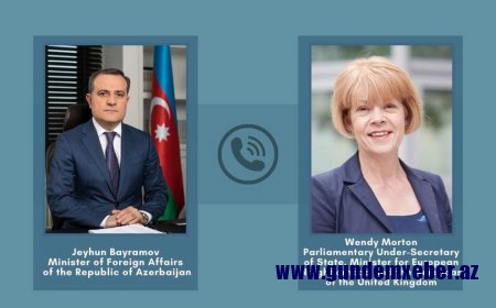 Ceyhun Bayramov Britaniyanın dövlət naziri ilə telefonla danışıb
