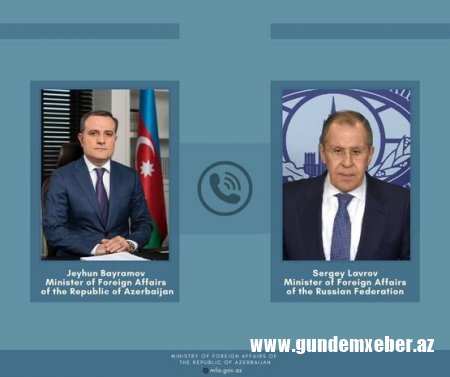 Ceyun Bayramov və Sergey Lavrov arasında telefon danışığı olub