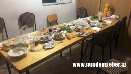Karantin rejimini pozan kafe aşkarlanıb