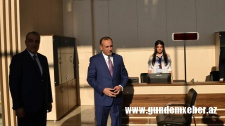 Xəstə uşaq atası Gədəbəy icra hakimiyyətində ələ salındı -VİDEO