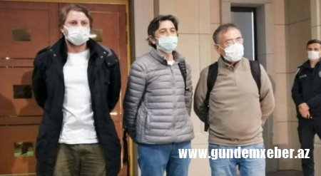 Hücum olunan gəmidə gizlənən üç dənizçi vətəninə gətirildi -