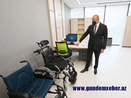 Prezident Bakıda 4 saylı DOST mərkəzinin açılışında (FOTO)