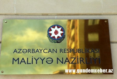 Maliyyə Nazirliyində ŞOK KORRUPSİYA: Xəqani Rzayevin yeyintisi... - Nazir bunları görmür?