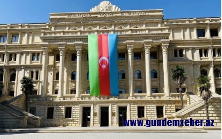 Daha bir sabiq deputatın "sığal" çəkdiyi bəlli oldu... - bu dəfə katibənin yanına deyil, iş yerinə...