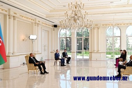 Azərbaycan Prezidenti İtaliya şirkətlərinin azad olunan ərazilərdəki fəaliyyətindən danışıb