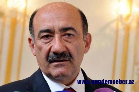 SABİQ NAZİRİN XARİCƏ GETMƏSİNİN QARŞISI ALINIB - Hava limanından geri qaytarılıb