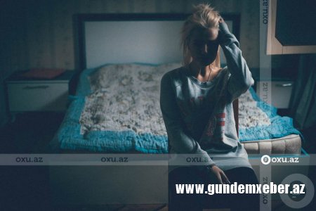 Komitə iki şəxs tərəfindən döyülərək zorlanan qadını nəzarətə götürdü