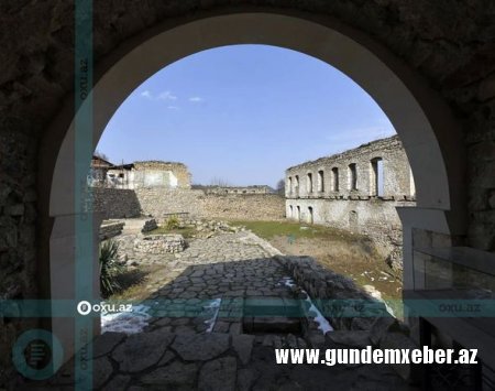 Azad edilən ərazilərdə tarix-memarlıq abidələrinin pasportlaşdırılması ilə bağlı brifinq - CANLI YAYIM
