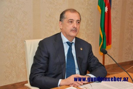 Koronavirusa yoluxan Vilyam Hacıyev xəstəxanaya köçürülüb - Vəziyyəti ağırdır