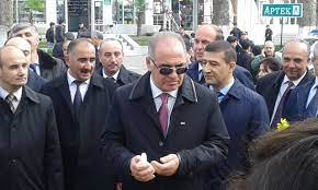 Mehdi Səlimzadə, Fuad Bəşirov, Rəşad Şükürov öz aralarında maaş kartlarını hansı yollarla mənimsəməyi planlaşdırırlar? – ŞOK MÜRACİƏT