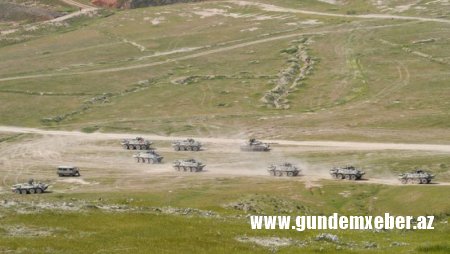 Azərbaycan ordusu Laçında təlimlərə başladı