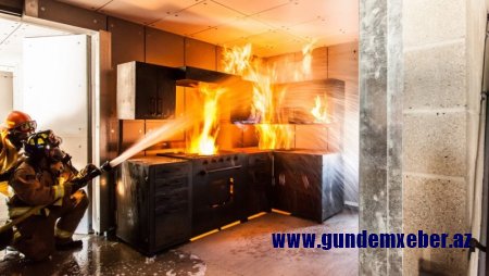 Bakıda evdə partlayış oldu, yaralananlar var