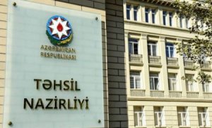 Təhsil nazirinə sərt etiraz: - “Hanı sənin məktəblərin ki, 5 yaşda uşaq göndərirsən?"