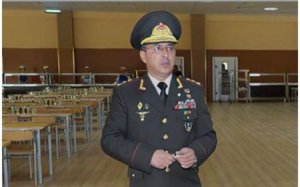 Prokuror Rövşən Əkbərova 11 il cəza istədi