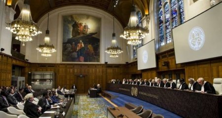 Hüquq professoru beynəlxalq məhkəmənin Ermənistanın üzərinə qoyduğu öhdəlikləri açıqlayıb