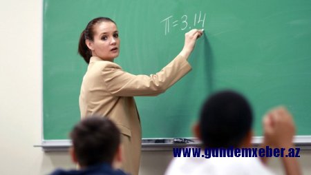 Müəllimlər nə vaxt sertifikasiya imtahanı verəcək? - Nazirlik rəsmisi açıqladı