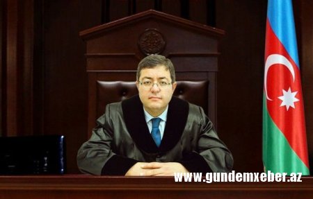 Azərbaycanda məhkəmə sədri özü-özünə etiraz etdi