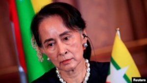 Myanmanın devrilmiş lideri Aun San Su Çi korrupsiya ittihamı ilə mühakimə edilib