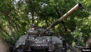 Ukrayna lideri qoşunlarının gözləntilərin əksini sübut etdiyini deyir