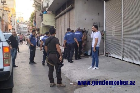 Türkiyədə silahlı şəxs uşağı əsir götürdü